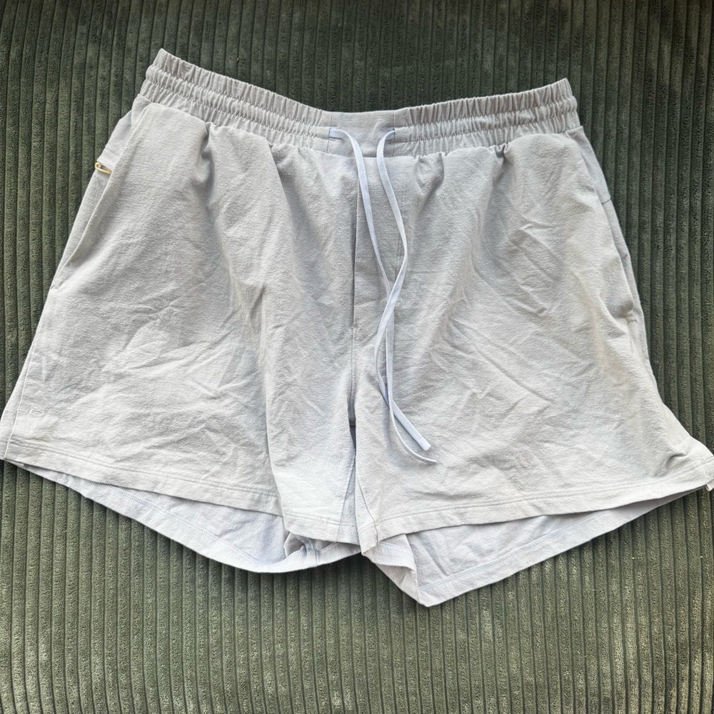 lululemon athletica periwinkle swim trunks in mens medium
